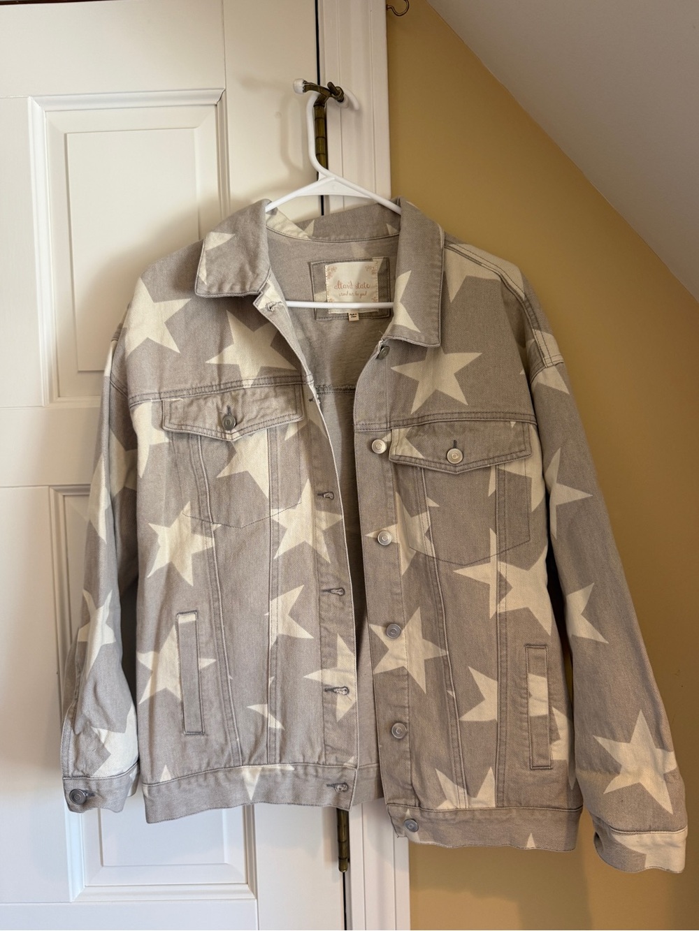 Altar’d State Star-Print Denim Jacket - Gray & White